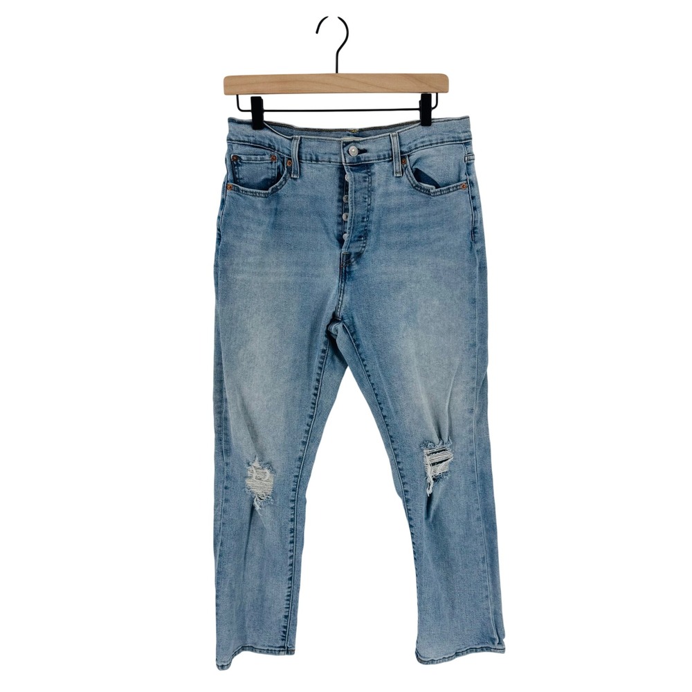 Levis Light Wash Wedgie‎ Straight Jeans Size 32 Distressed Denim Button Fly